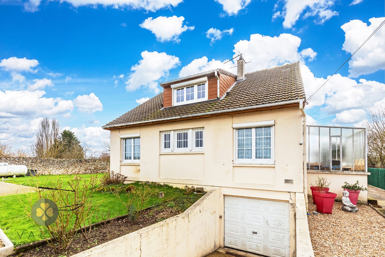 Maison à vendre, 148m², Civry-la-Forêt