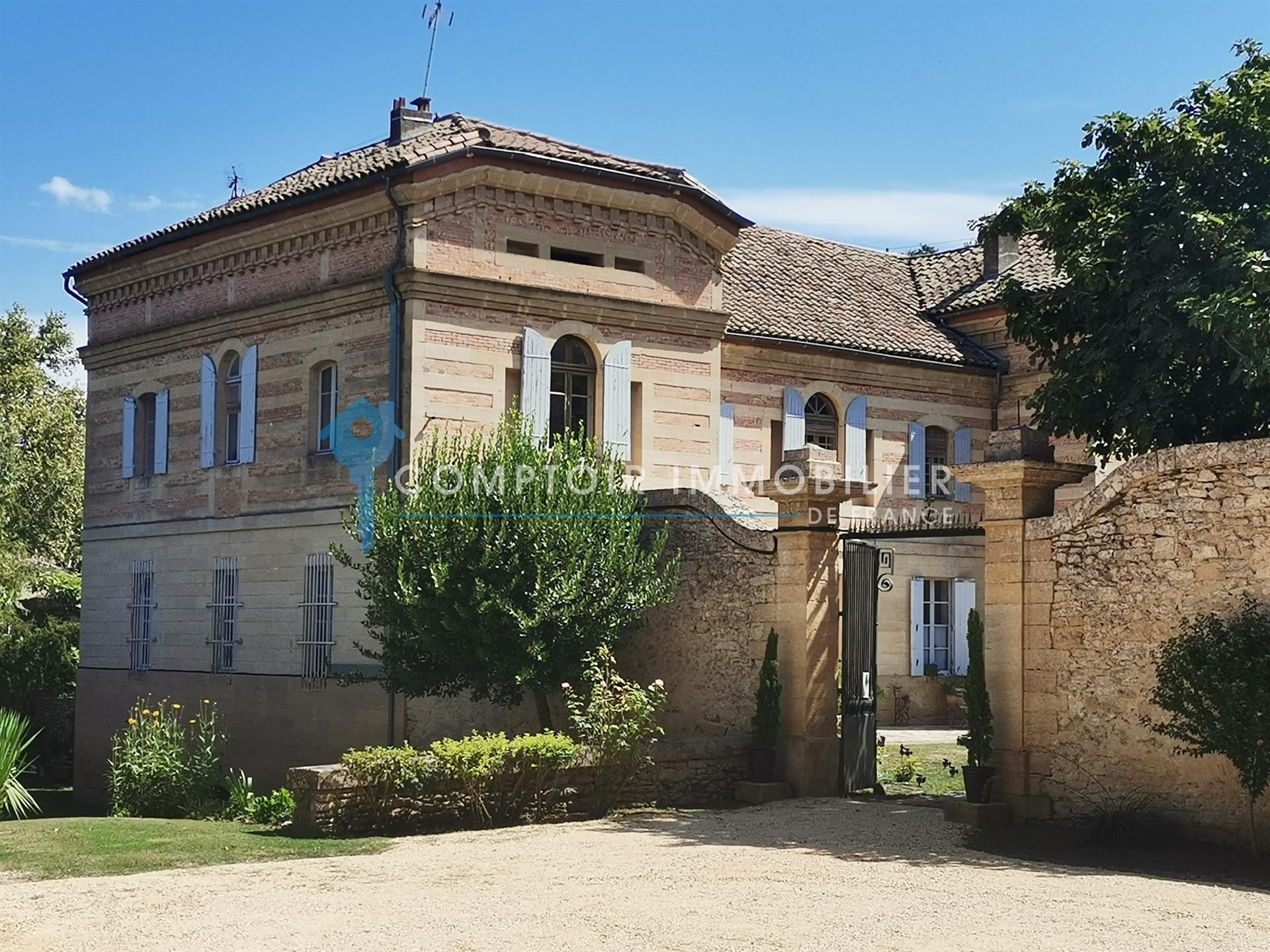 Maison à vendre, 460m², Uzès
