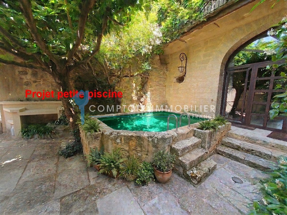 Maison à vendre, 230m², Uzès