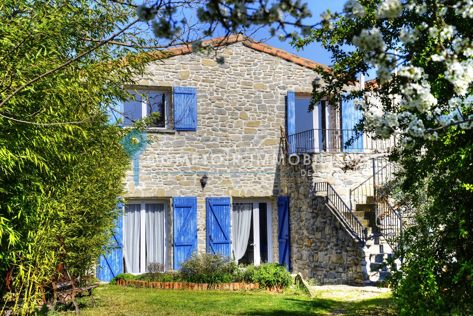 Maison à vendre, 300m², Corconne
