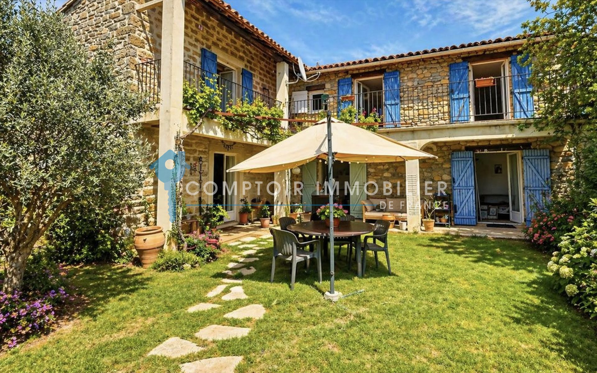 Maison à vendre, 300m², Corconne