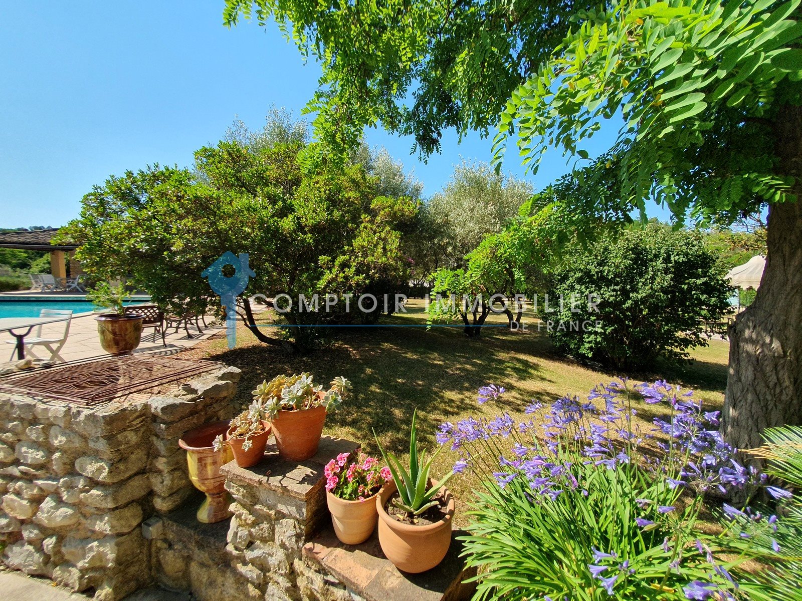 Maison à vendre, 300m², Saint-Quentin-la-Poterie