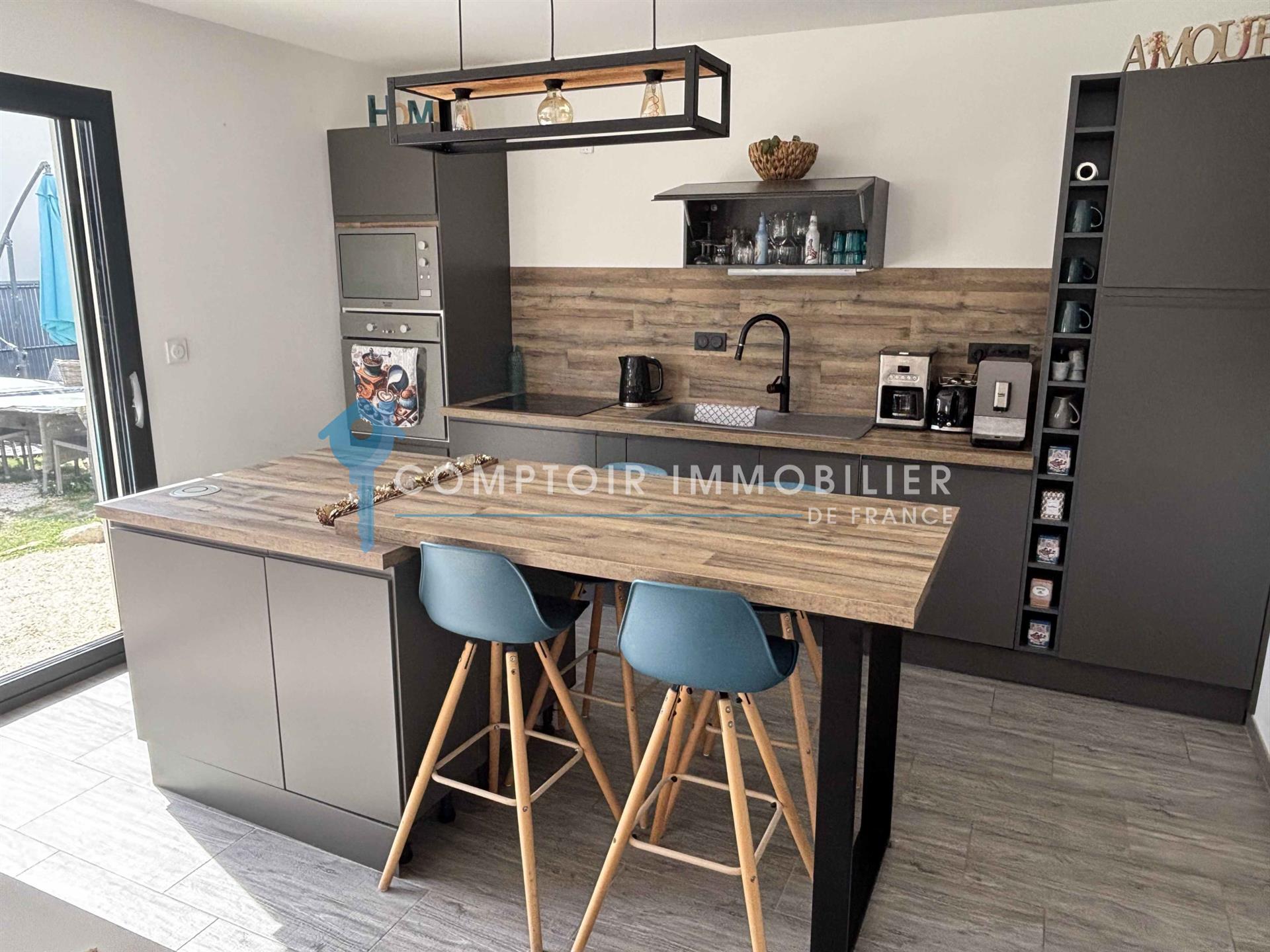 Maison à vendre, 88m², Uzès