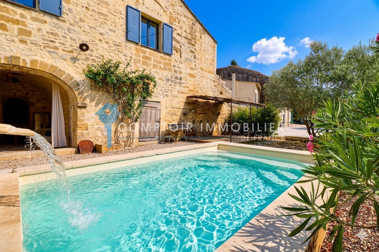 Maison à vendre, 140m², Arpaillargues-et-Aureillac