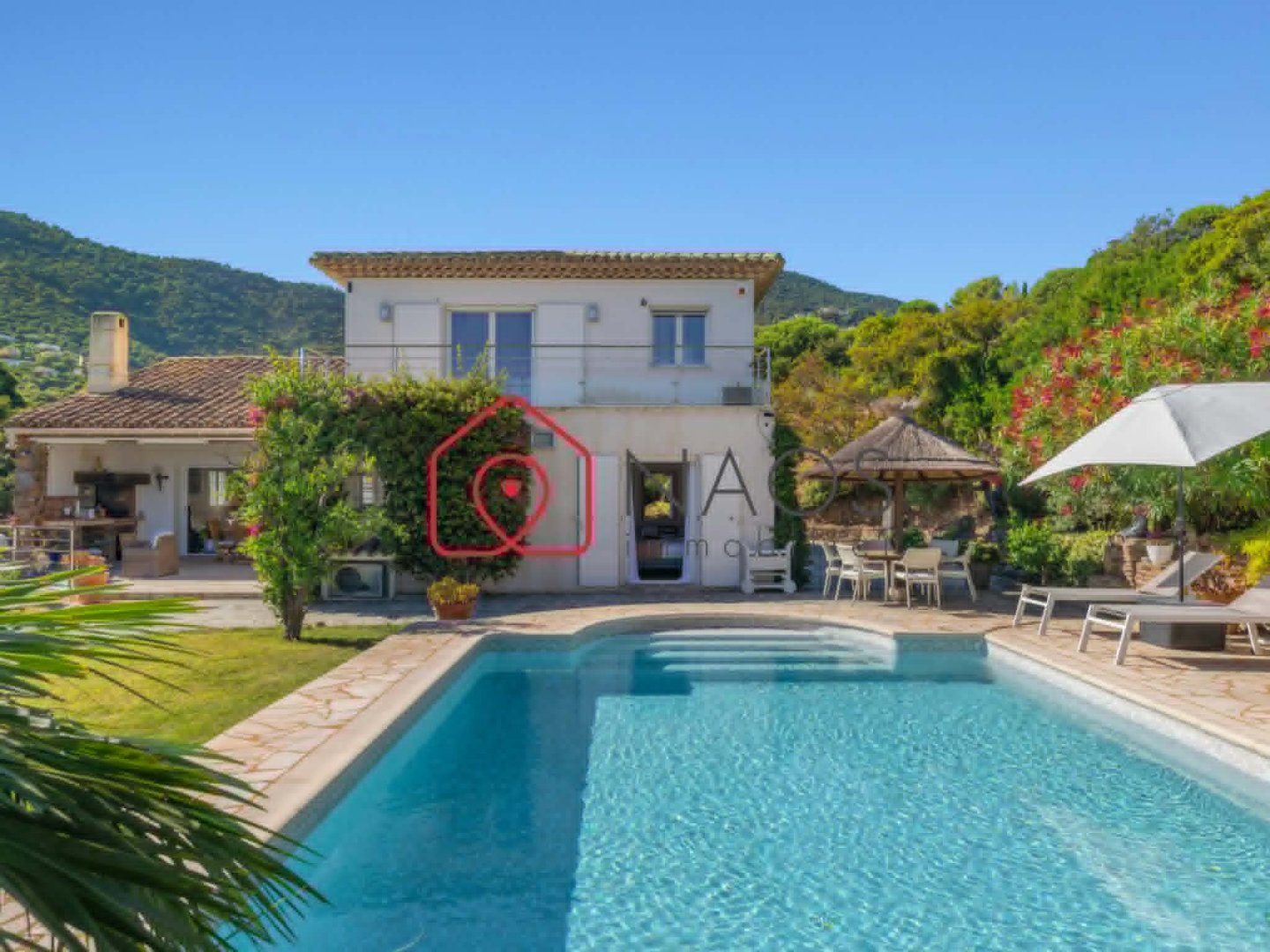 Maison à vendre, 222m², Cavalaire-sur-Mer