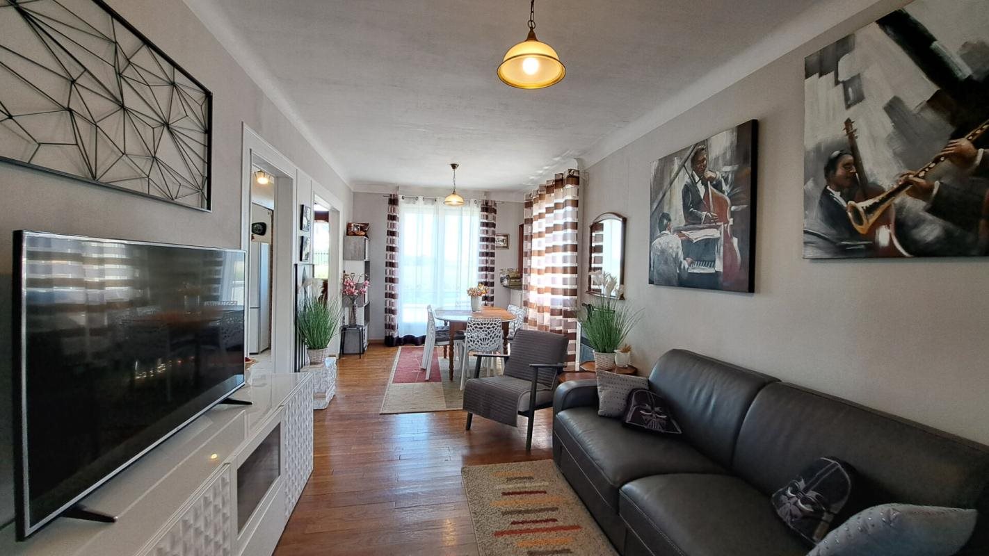 Maison à vendre, 140m², Le Mesnil-Saint-Denis