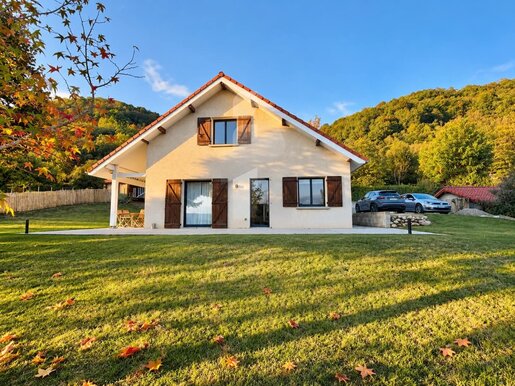 Maison 5 pièces 134 m² · à Apprieu · 134 m² · 359 000 €