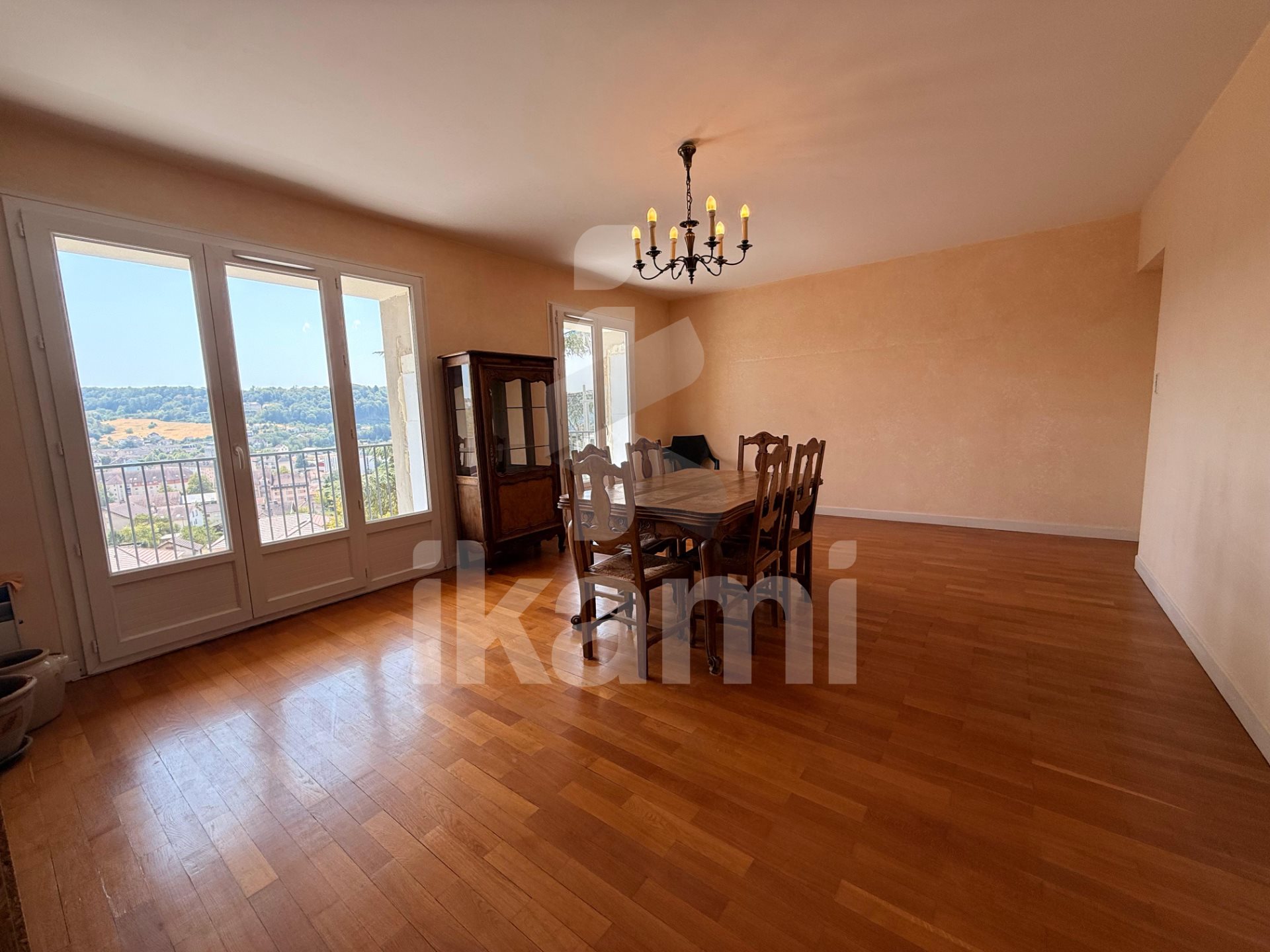 Appartement à vendre, 81m², Lons-le-Saunier