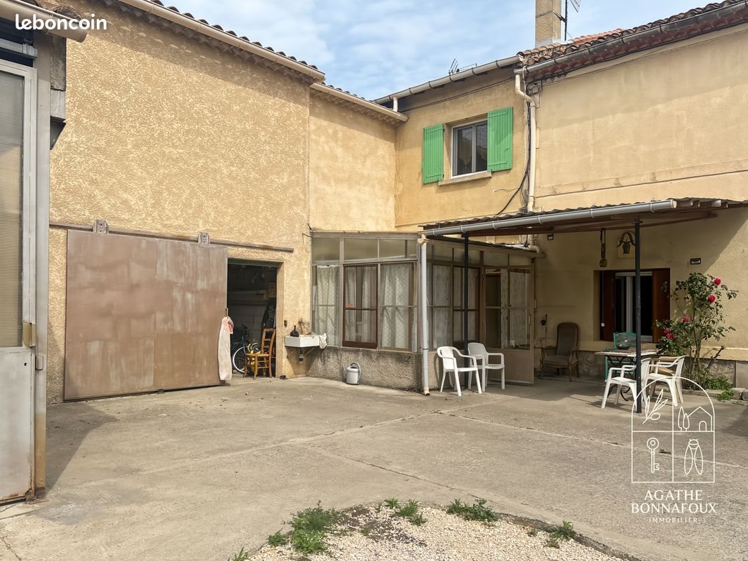 Appartement à vendre, 107m², Rognonas