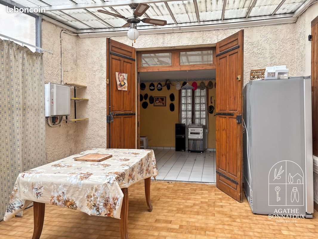 Appartement à vendre, 107m², Rognonas