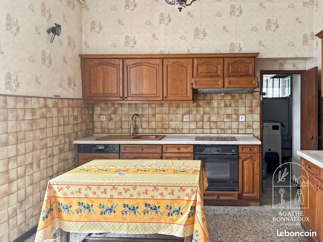 Appartement à vendre, 107m², Rognonas