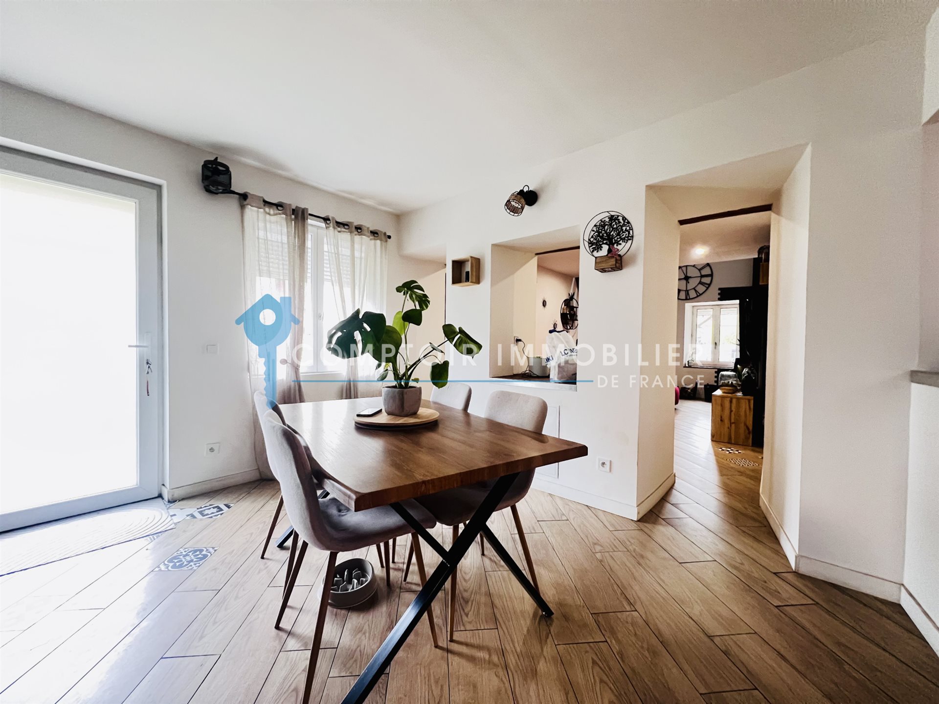 Maison à vendre, 122m², Ardelu
