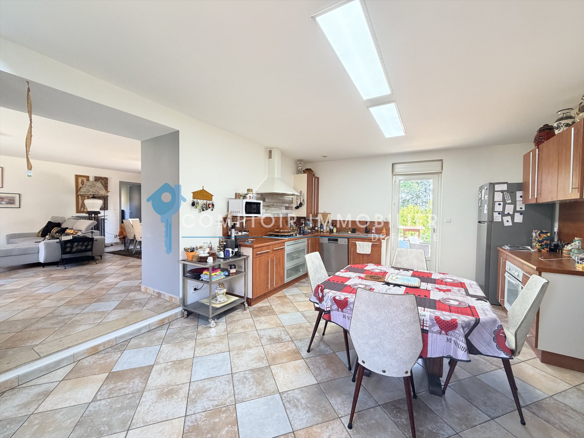 Maison à vendre, 120m², Ardelu