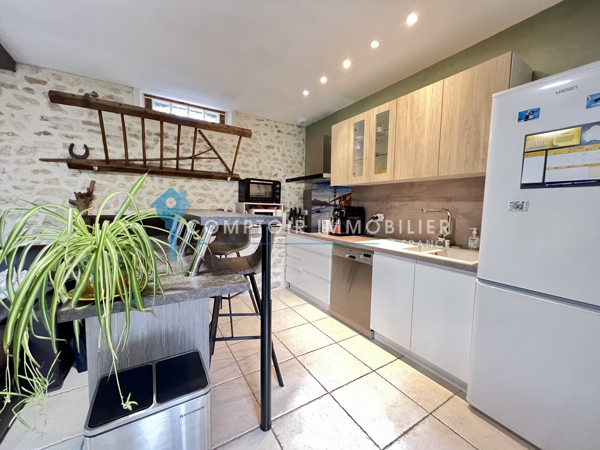 Maison à vendre, 110m², Ardelu