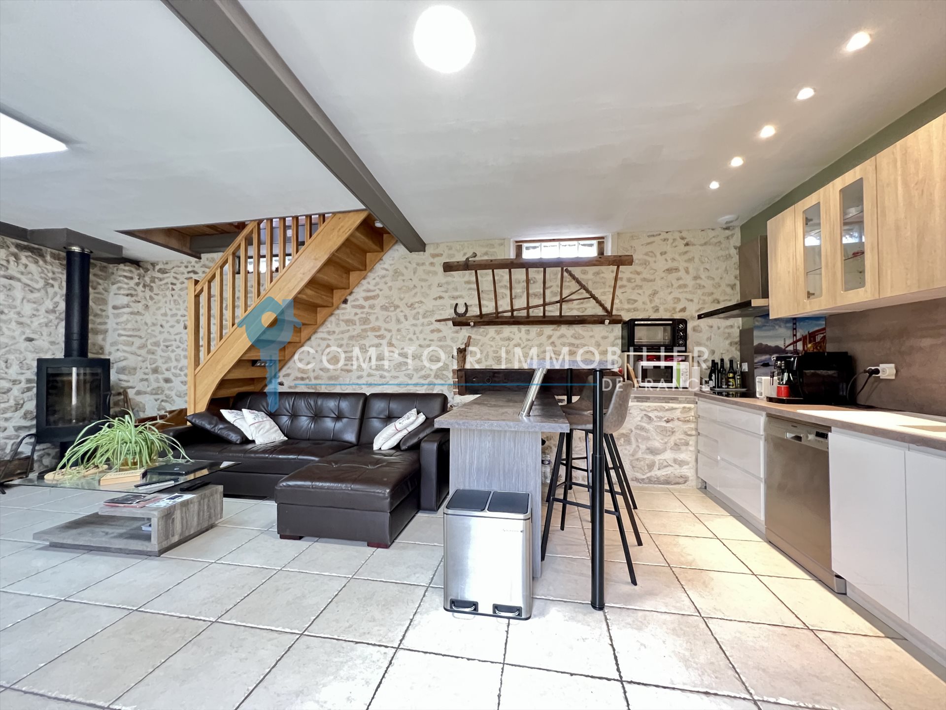 Maison à vendre, 110m², Ardelu