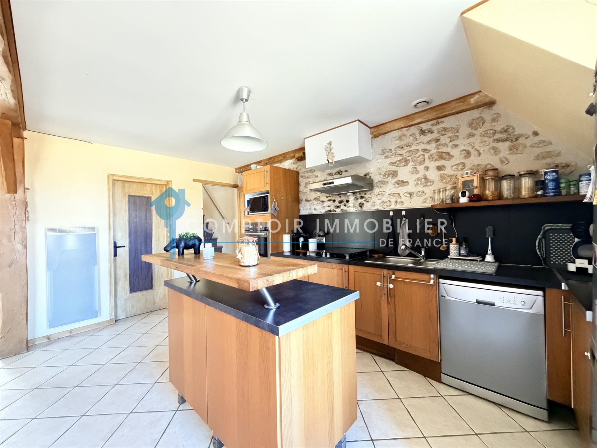 Maison à vendre, 112m², Ardelu
