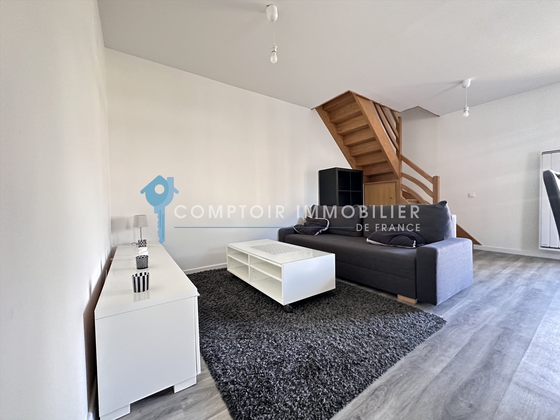 Maison à louer, 60m², Ardelu