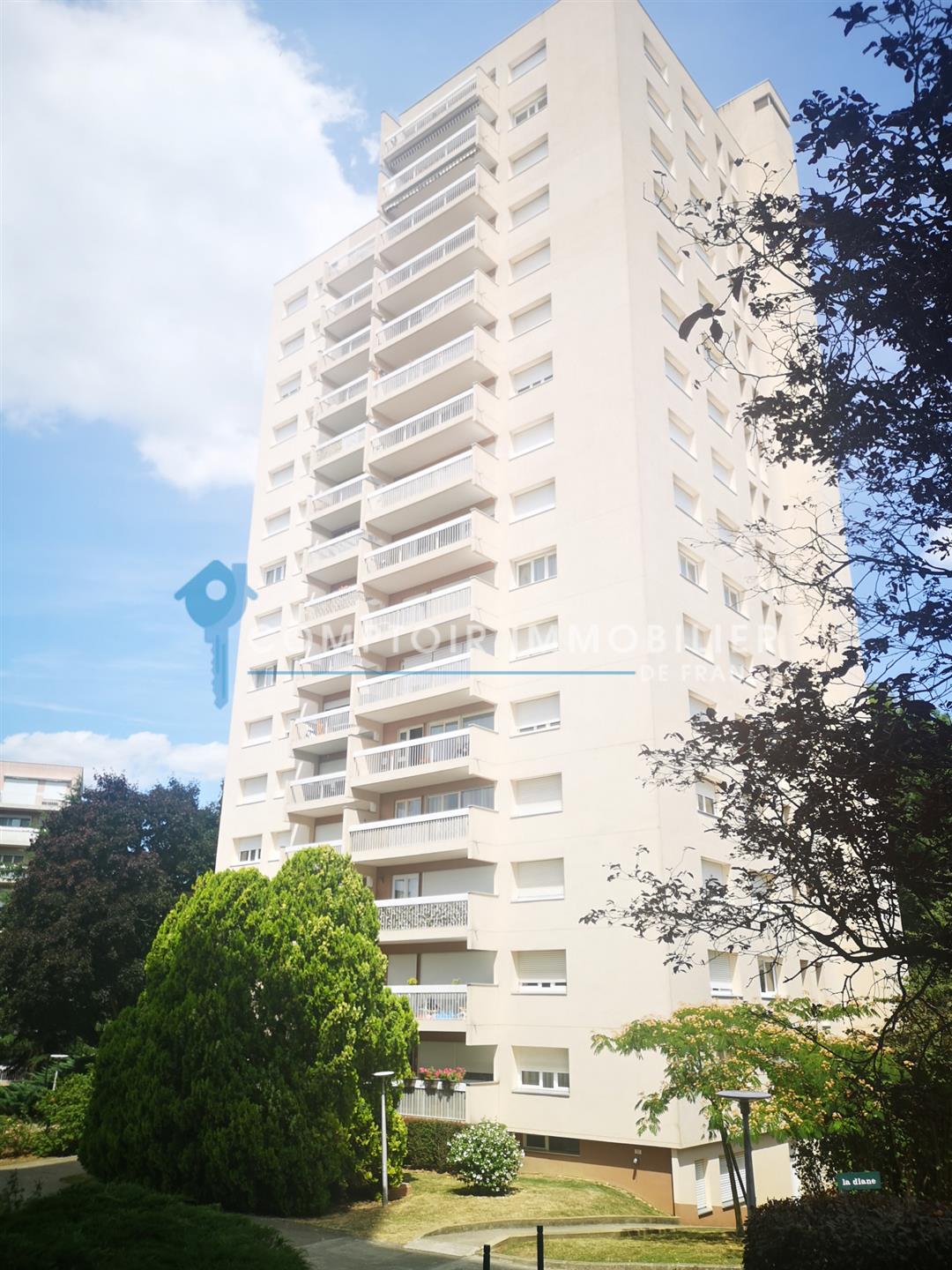 Appartement à vendre, 79m², Évry-Courcouronnes