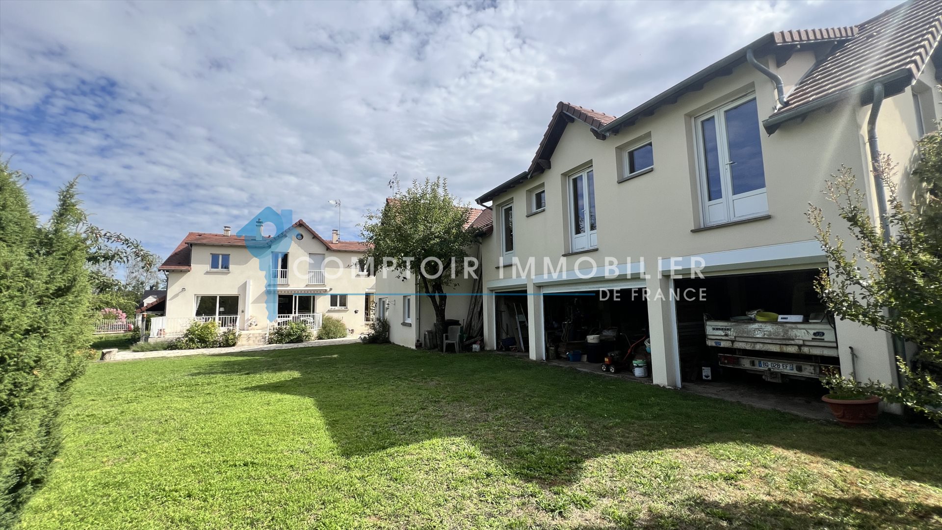 Maison à vendre, 260m², D'Huison-Longueville