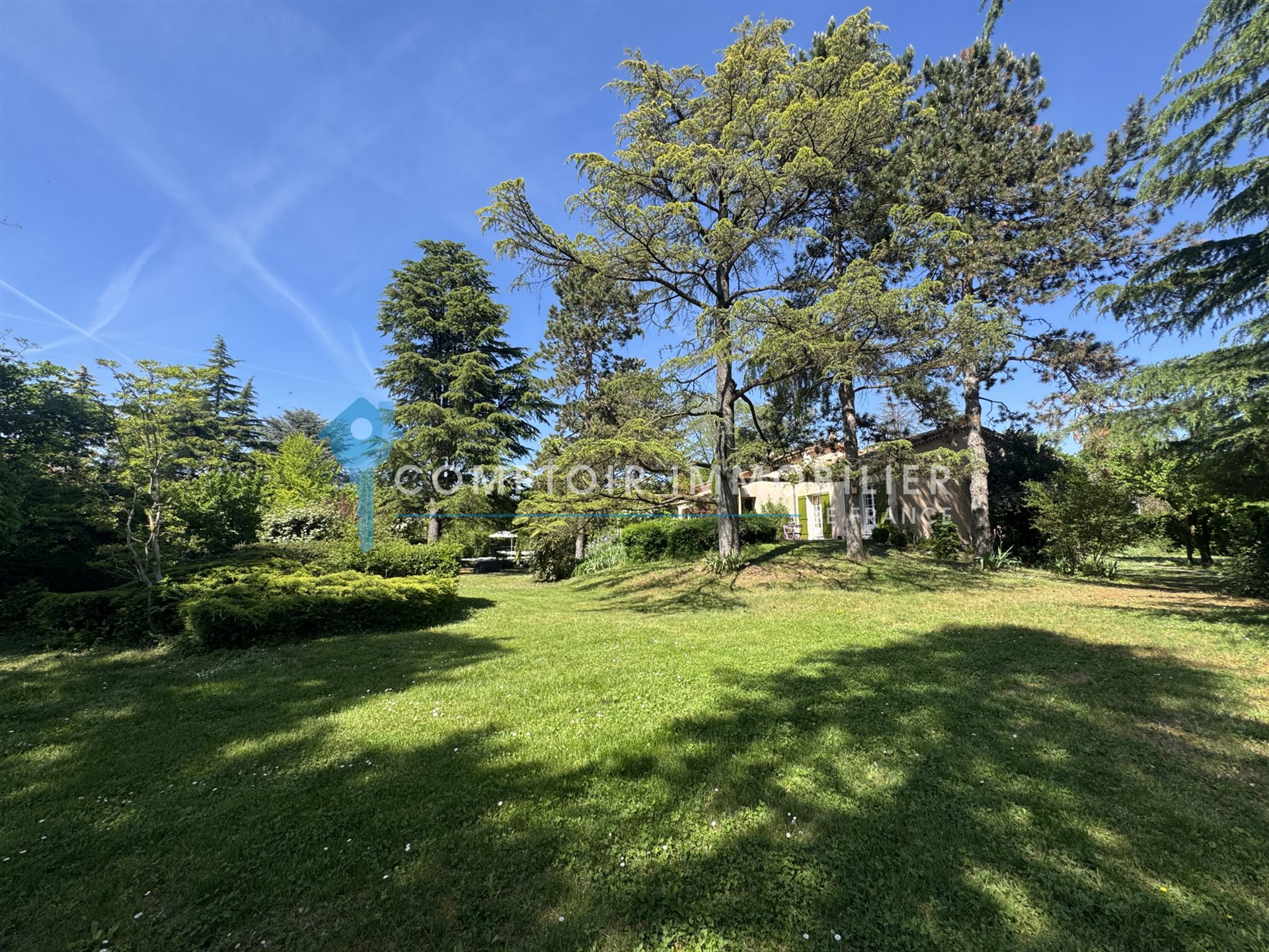 Maison à vendre, 140m², Montélier