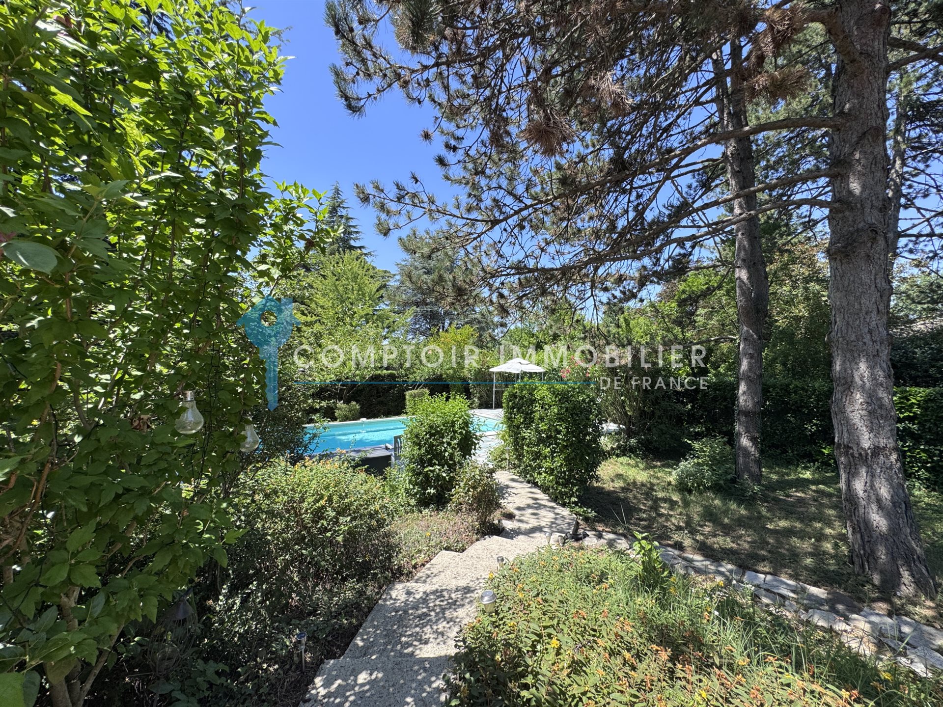 Maison à vendre, 140m², Montélier