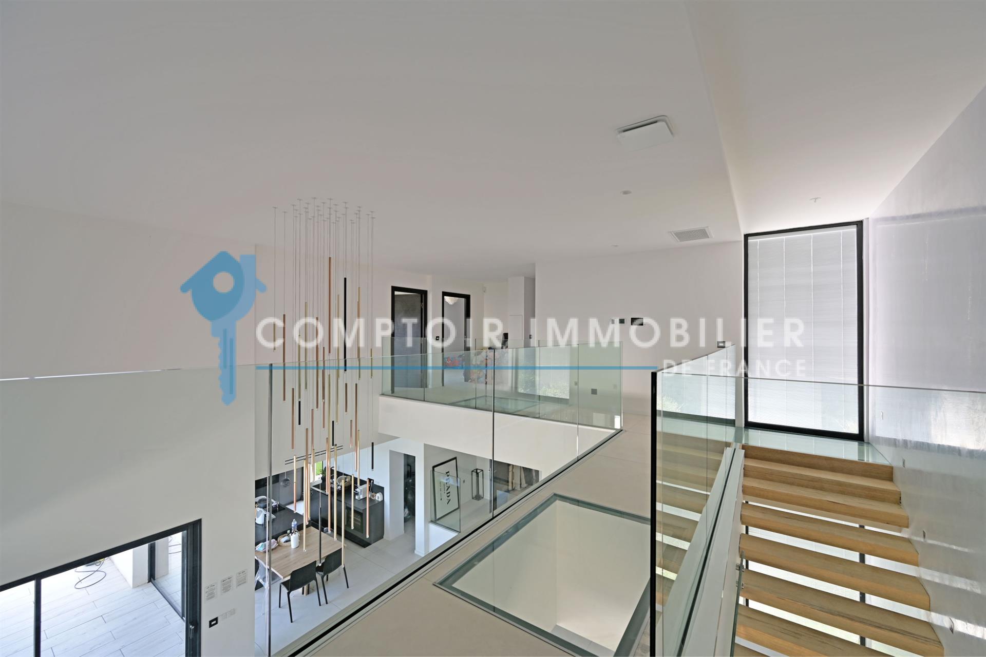 Maison à vendre, 230m², Saint-Gély-du-Fesc