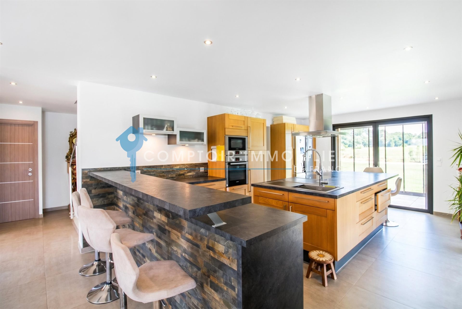 Maison à vendre, 270m², Pacy-sur-Eure
