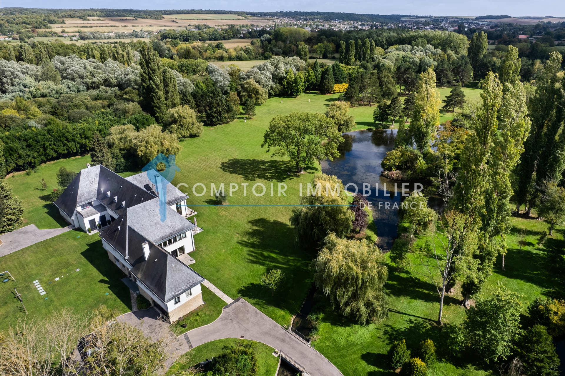 Maison à vendre, 1032m², Pacy-sur-Eure