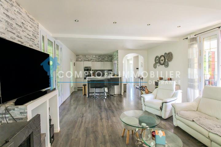 Maison à vendre, 220m², Pacy-sur-Eure