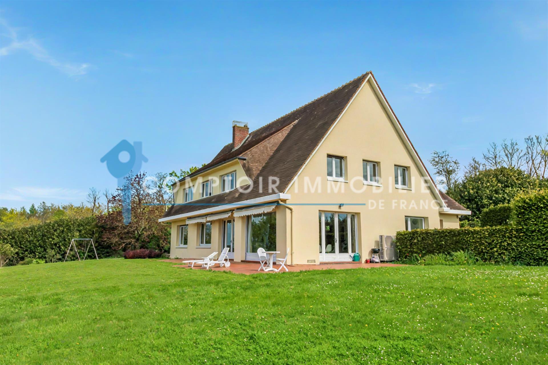 Maison à vendre, 317m², Beaumont-le-Roger