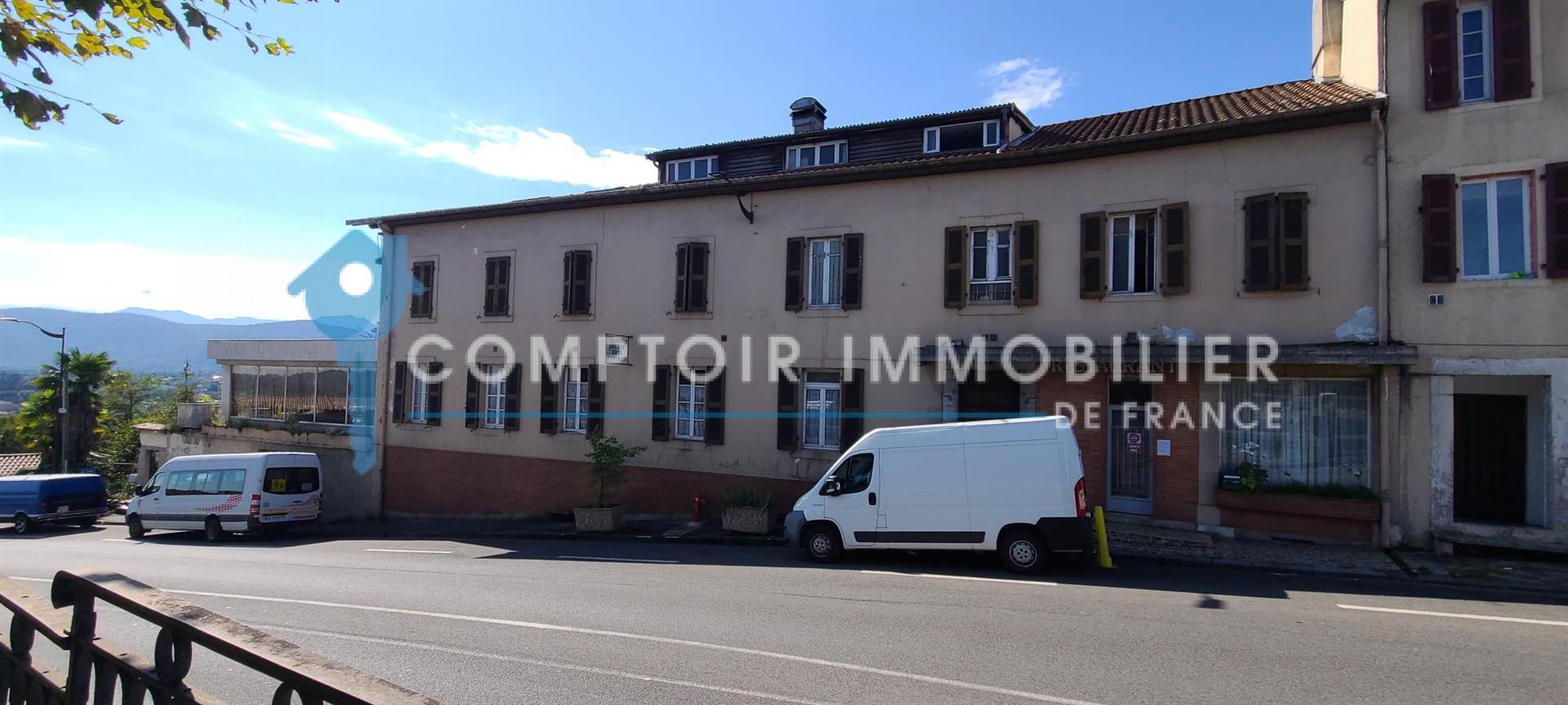 Maison à vendre, 740m², Montréjeau