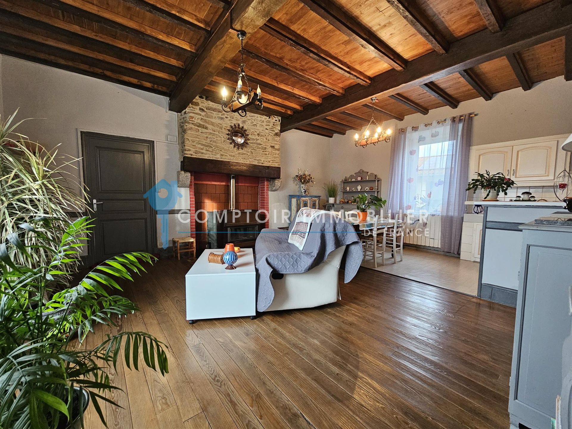 Maison à vendre, 230m², Ausson