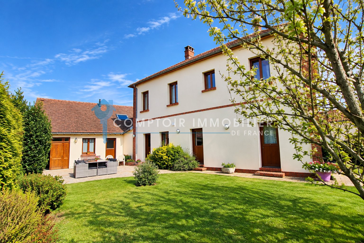 Maison à vendre, 240m², Anet