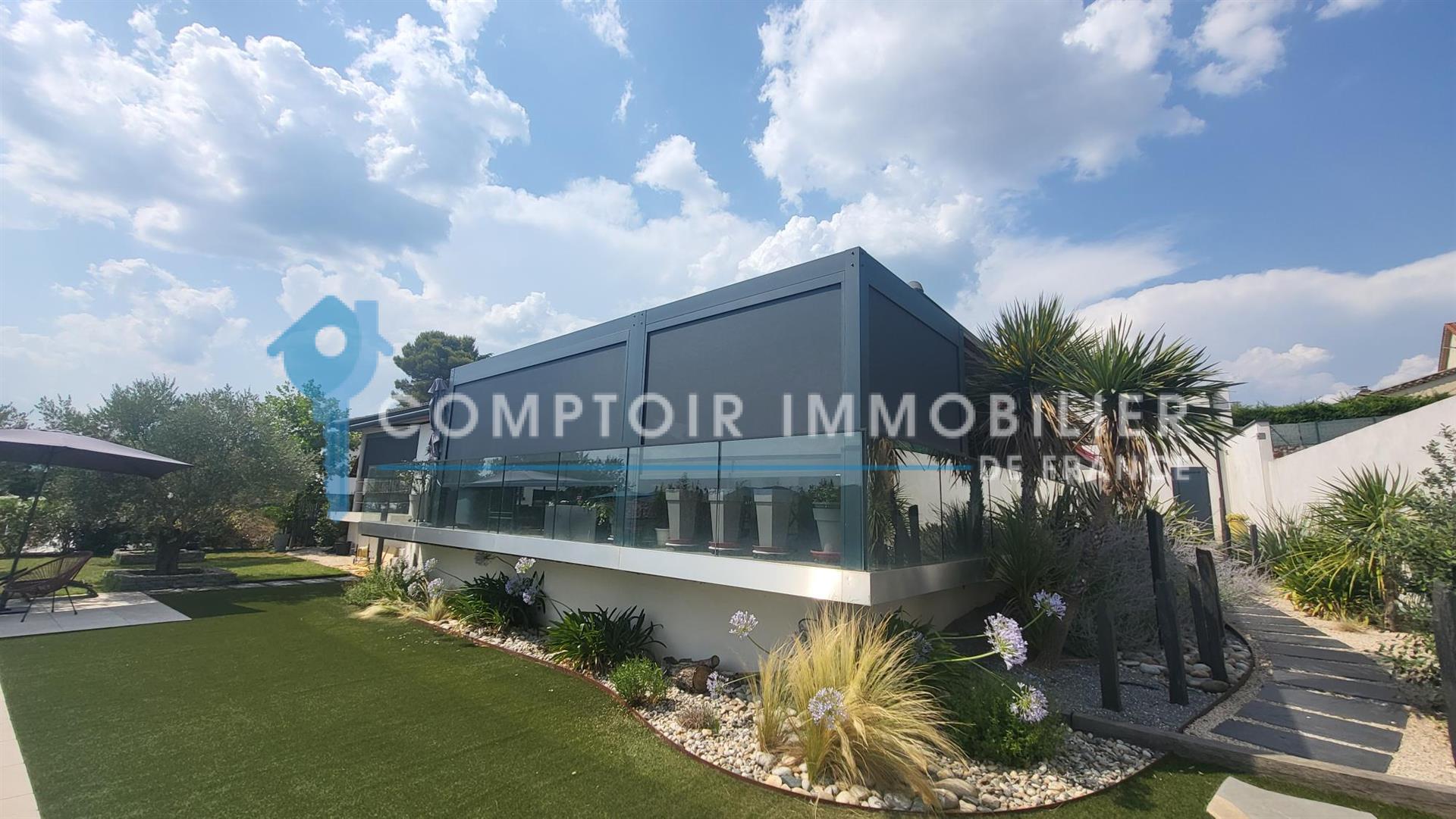 Maison à vendre, 220m², Saint-Privat-des-Vieux