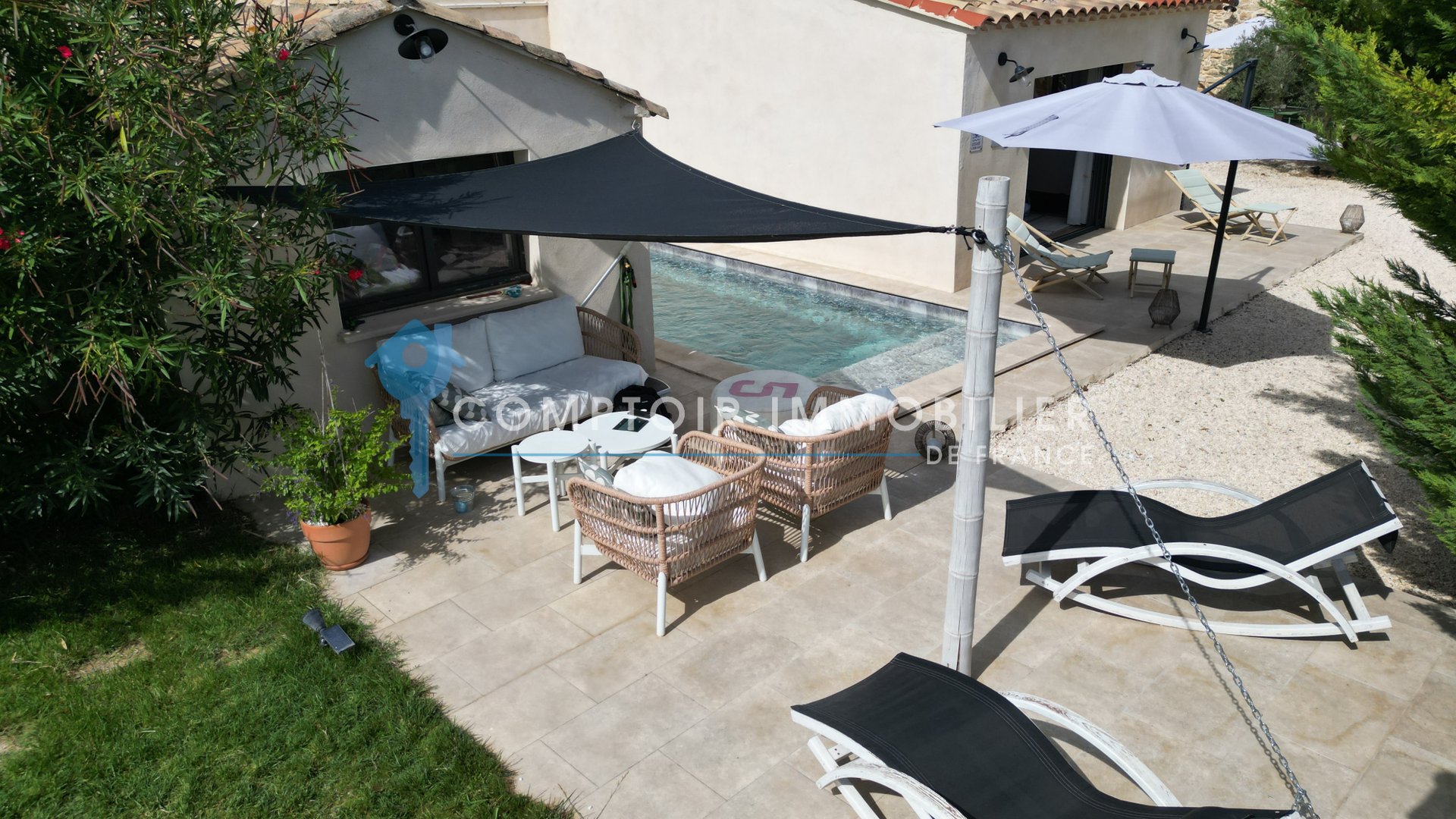 Maison à vendre, 155m², Chusclan