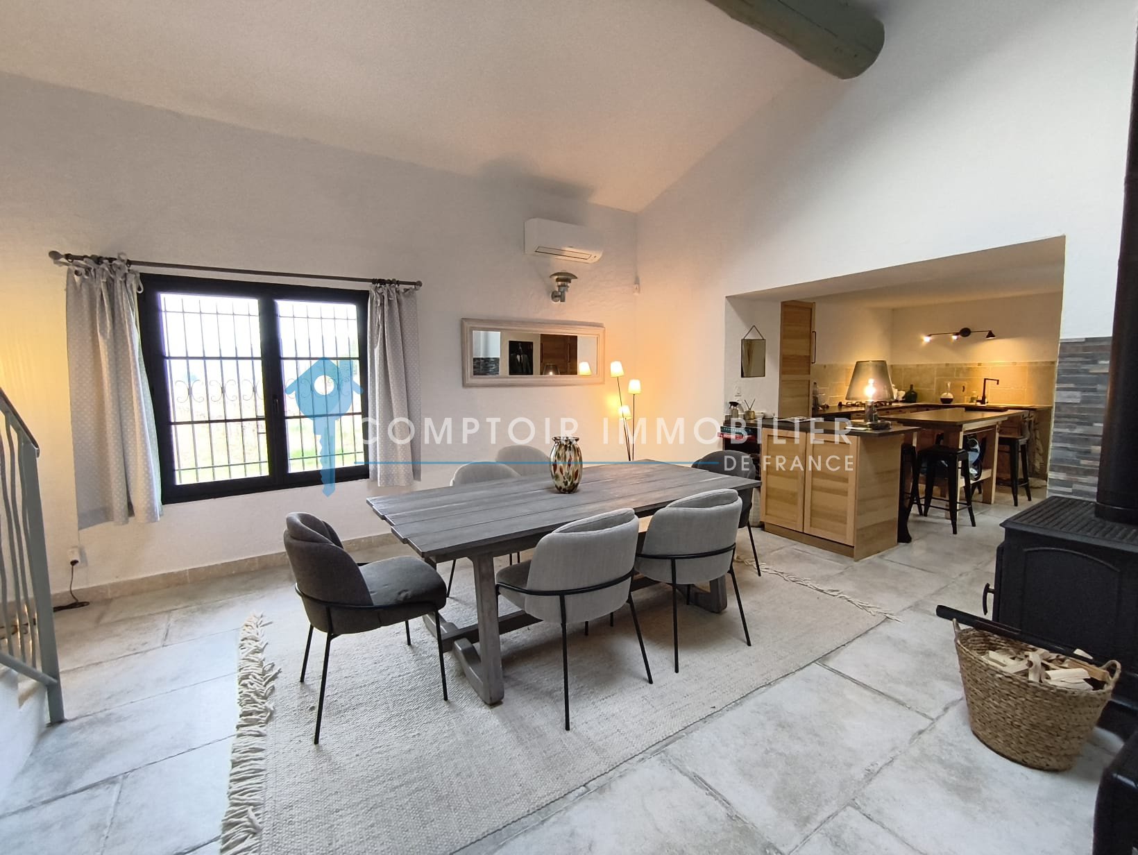 Maison à vendre, 155m², Chusclan