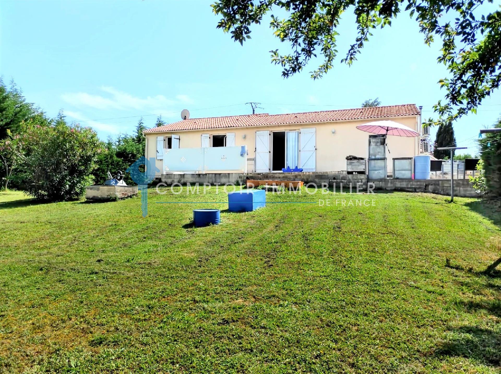 Maison à vendre, 92m², Lescout