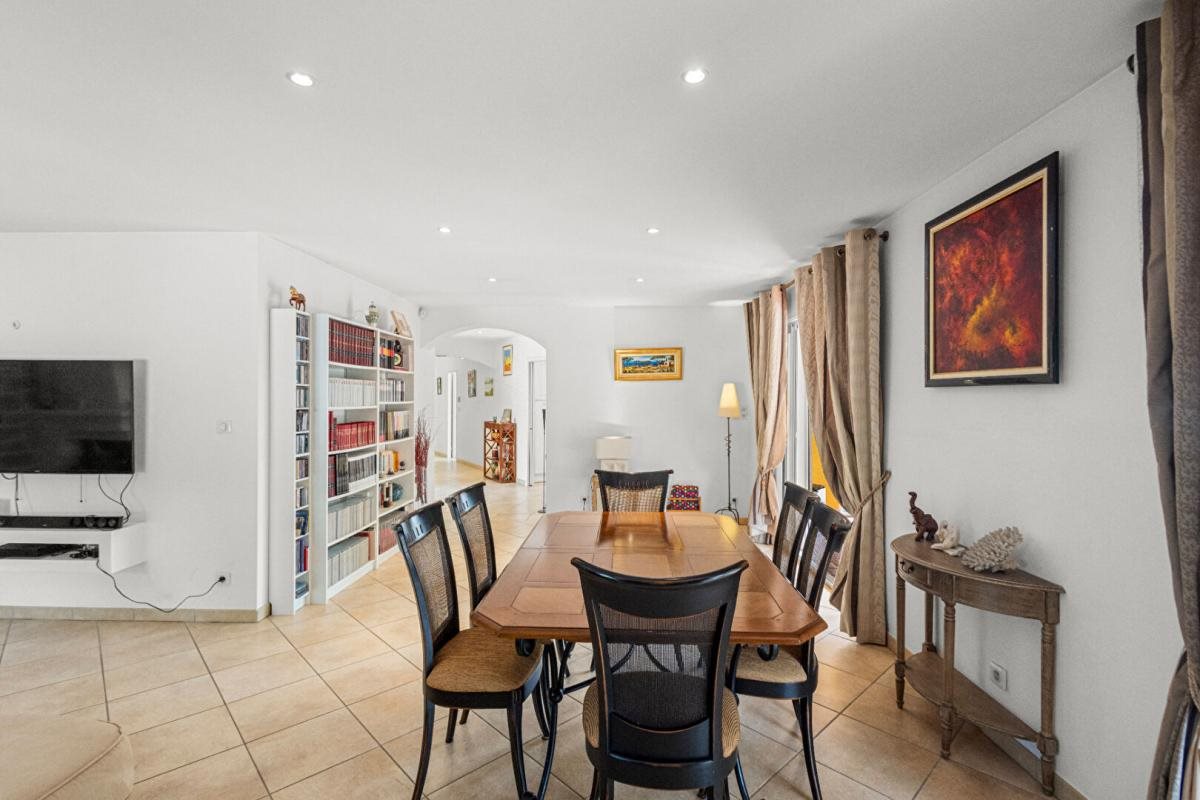 Maison à vendre, 138m², Montfort-sur-Argens