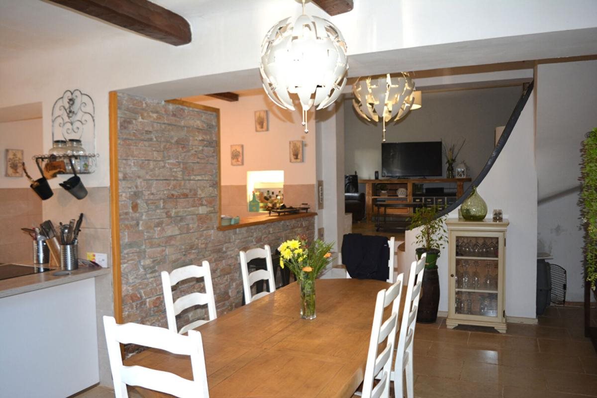 Maison à vendre, 191m², Brignoles