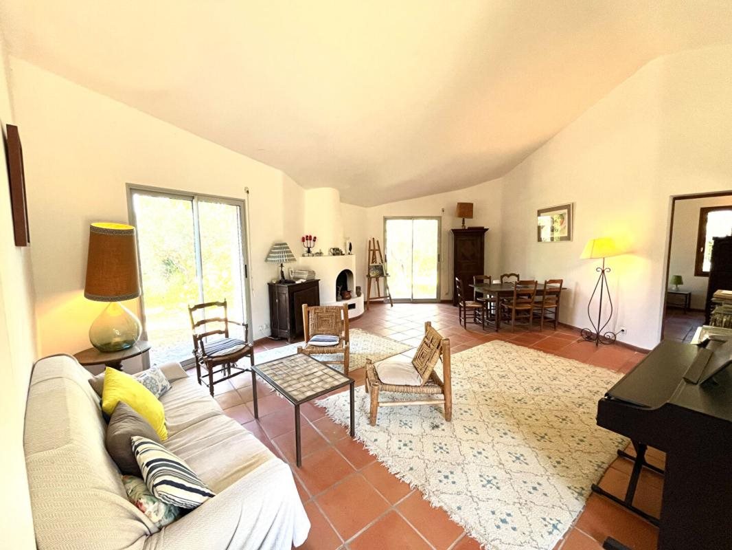 Maison à vendre, 293m², Aups