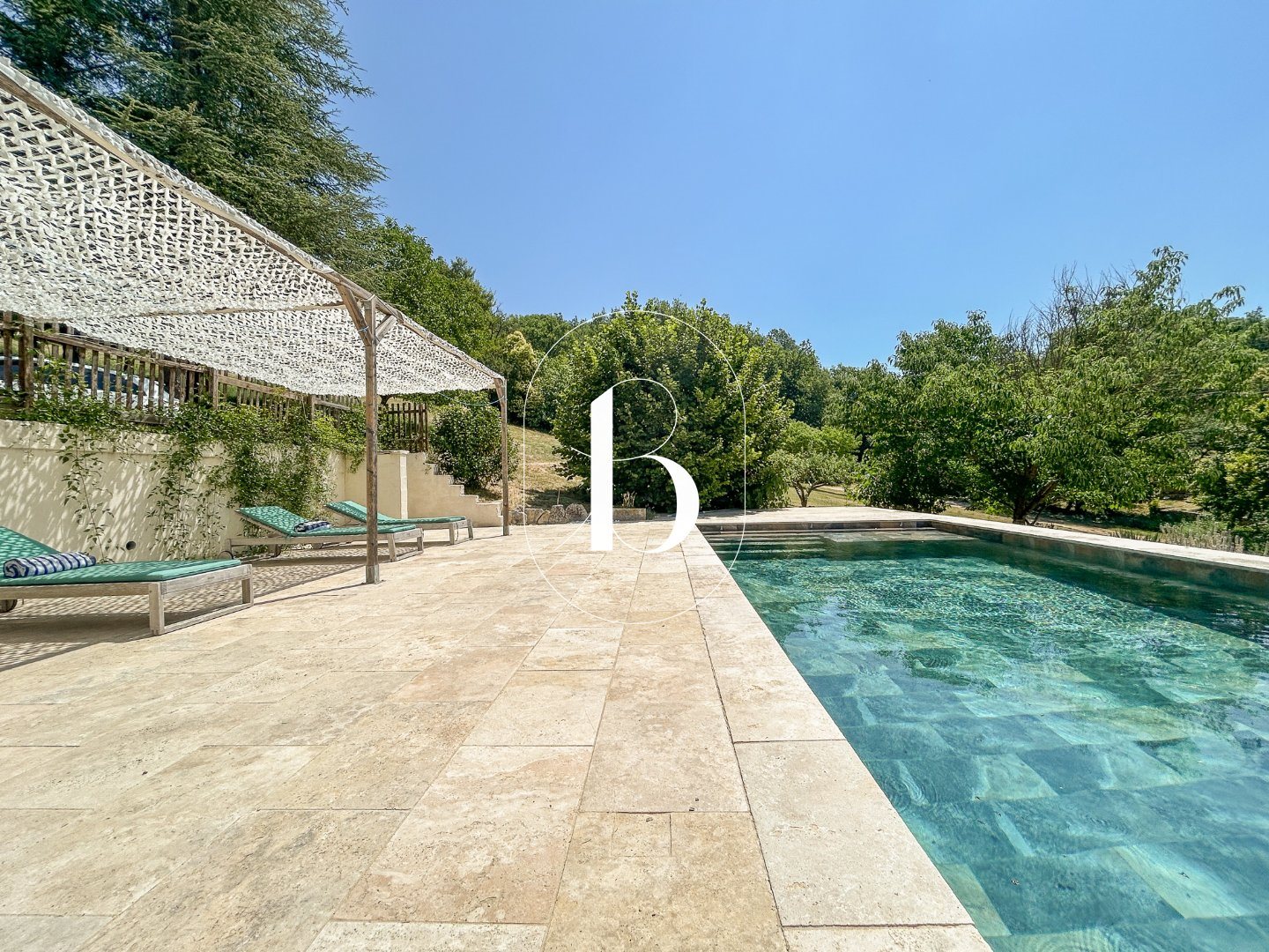 Maison à vendre, 232m², Barjac