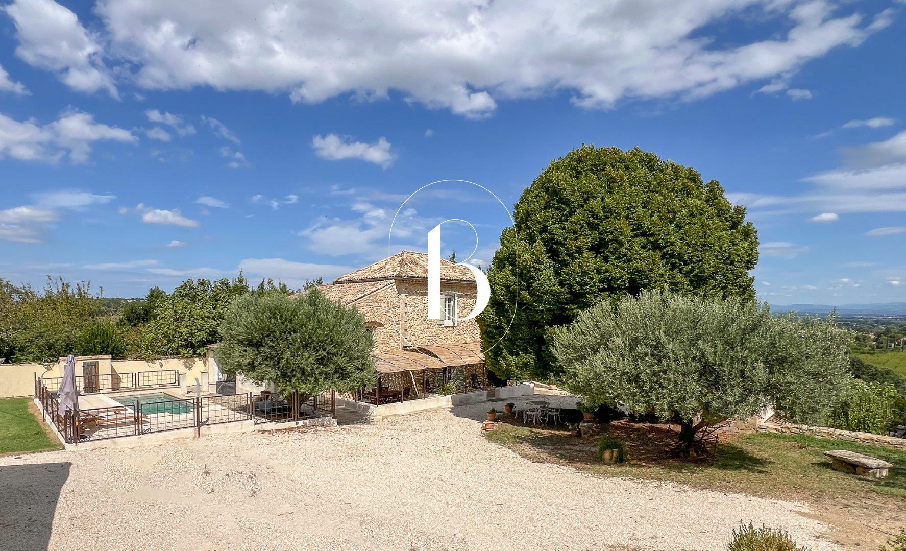 Maison à vendre, 158m², Saint-Paulet-de-Caisson