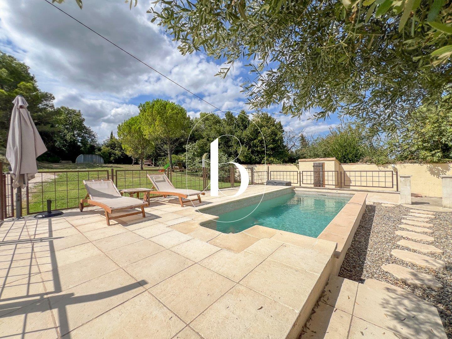 Maison à vendre, 158m², Saint-Paulet-de-Caisson