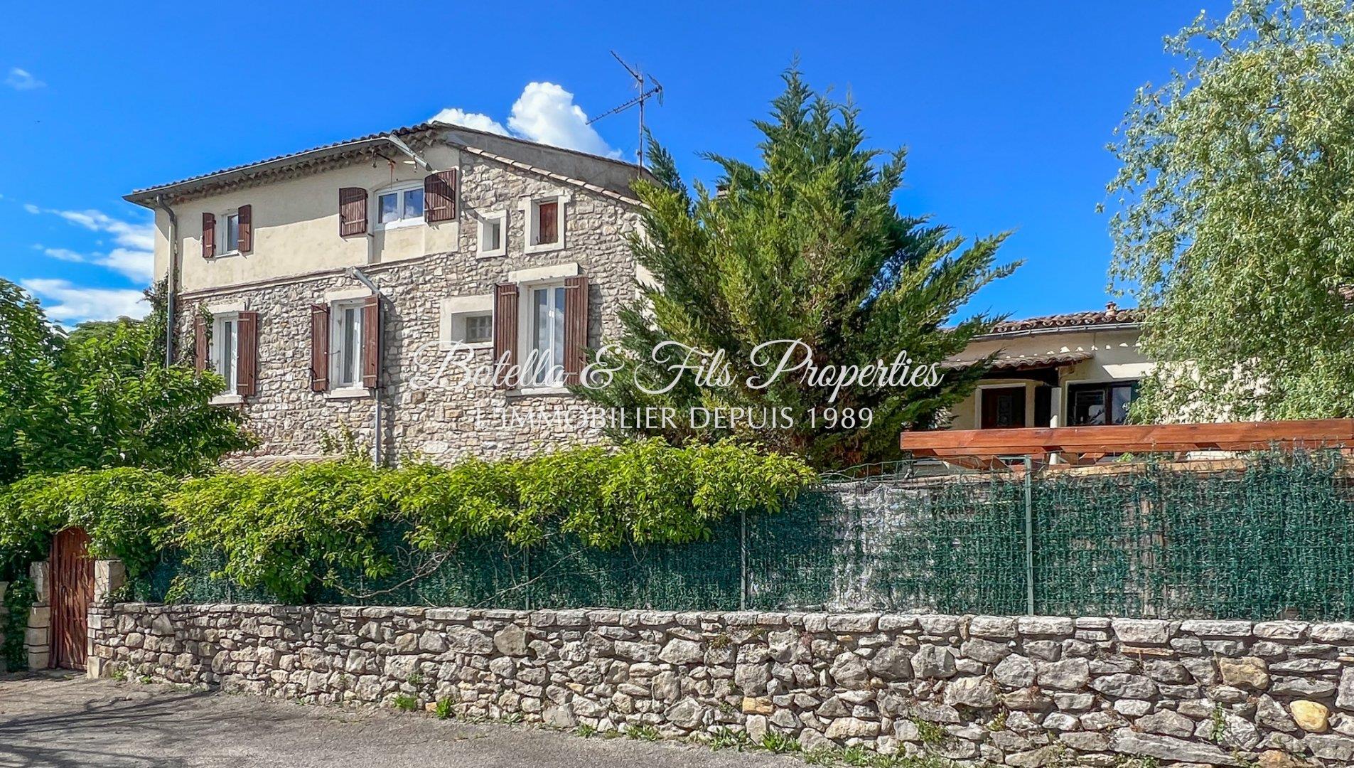 Maison à vendre, 297m², Barjac