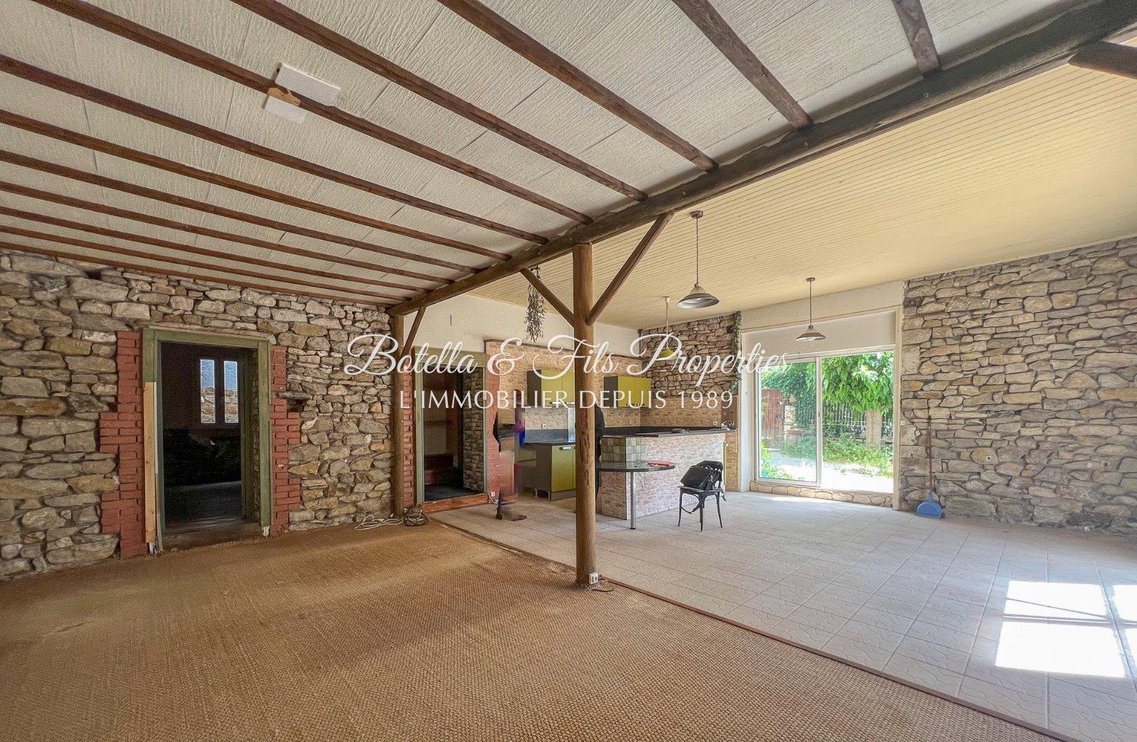 Maison à vendre, 297m², Barjac