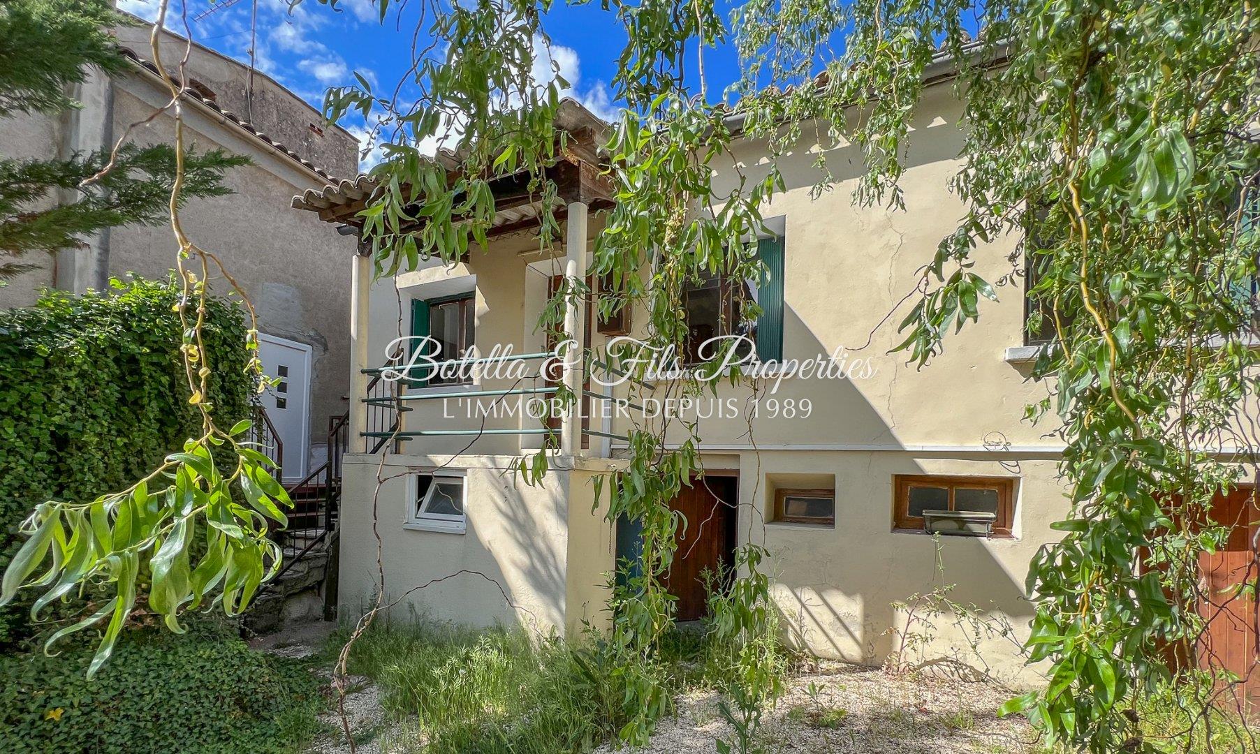 Maison à vendre, 297m², Barjac