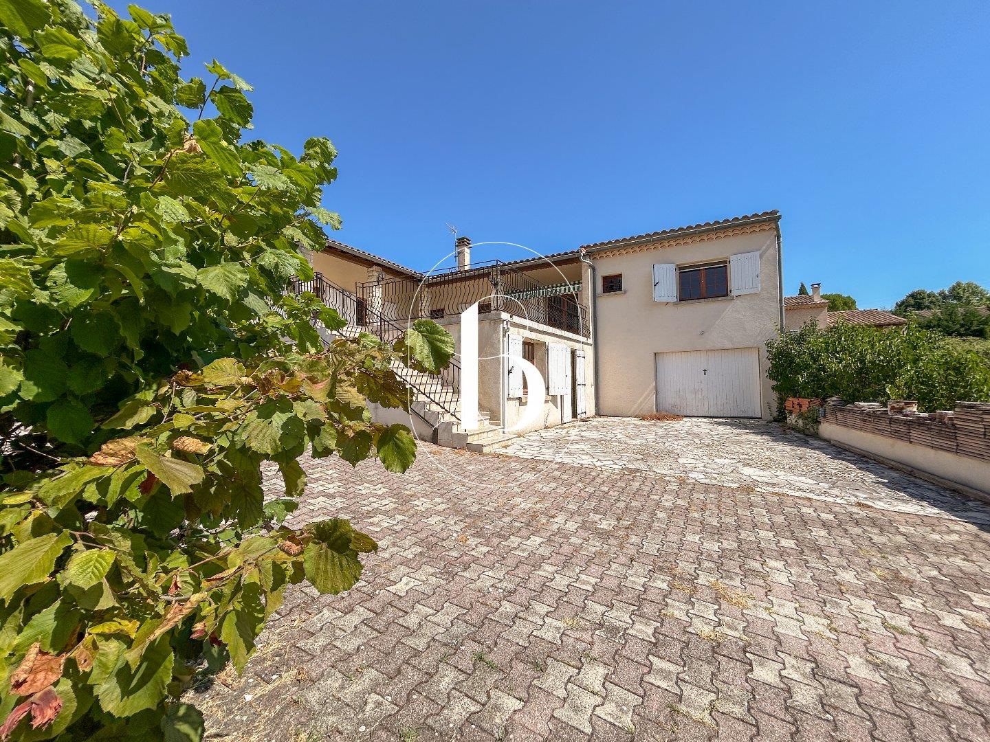 Maison à vendre, 212m², Barjac