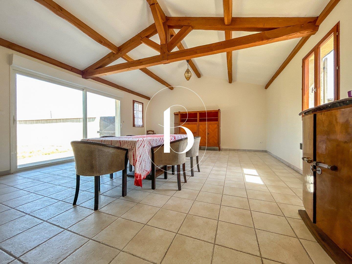 Maison à vendre, 212m², Barjac
