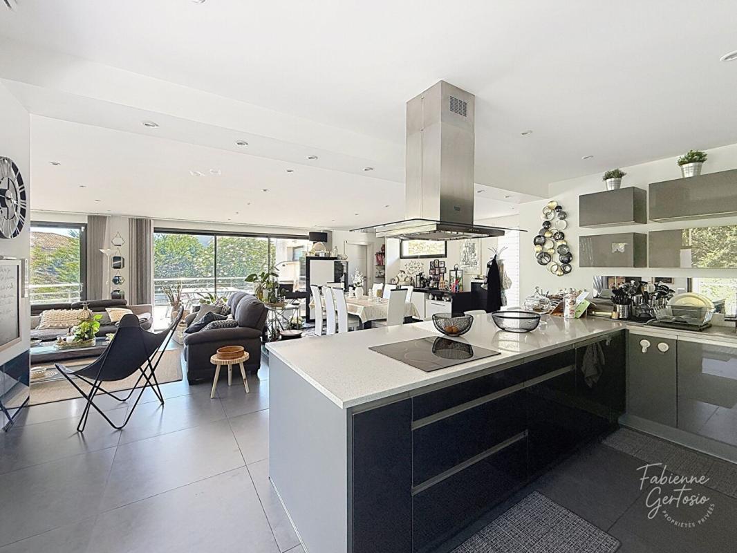 Maison à vendre, 240m², La Valette-du-Var