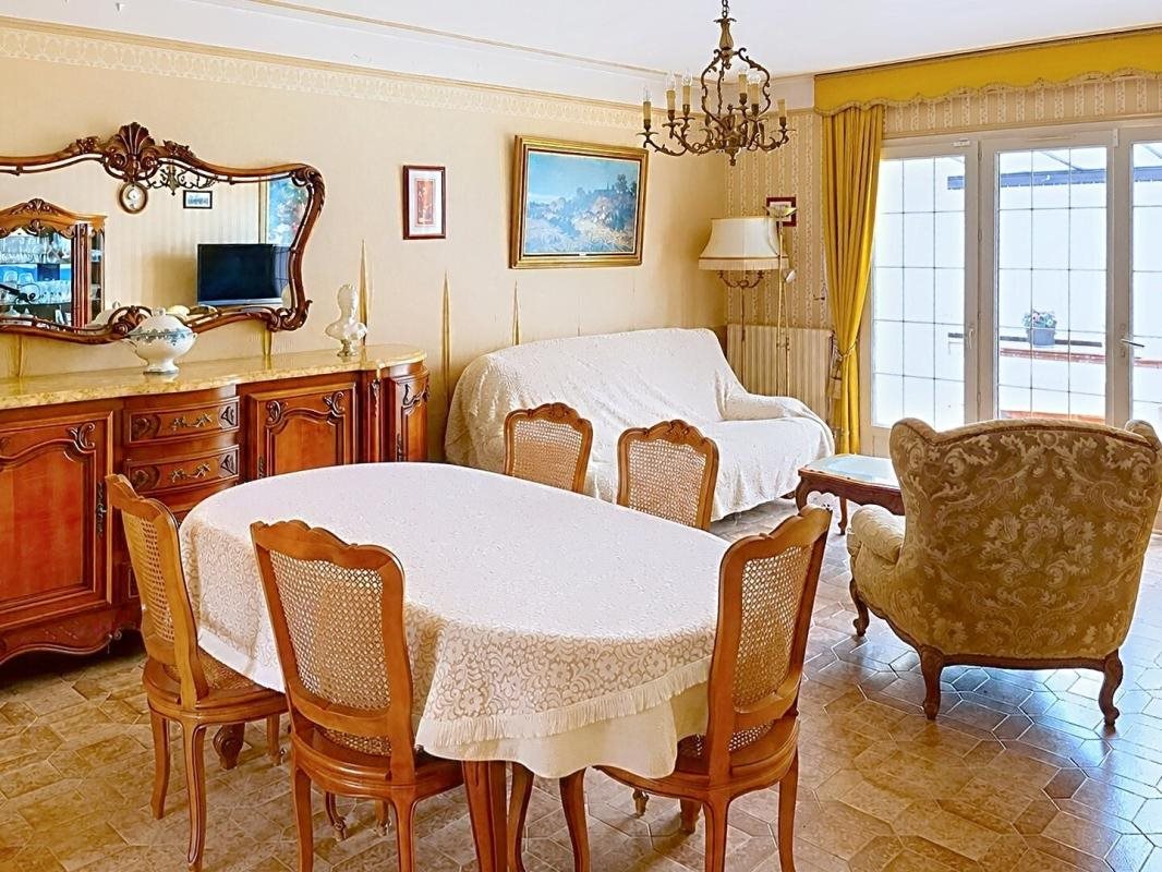 Maison à vendre, 169m², Noailles